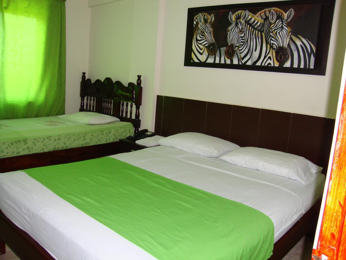 Hotel Emperatriz Armenia  Dış mekan fotoğraf