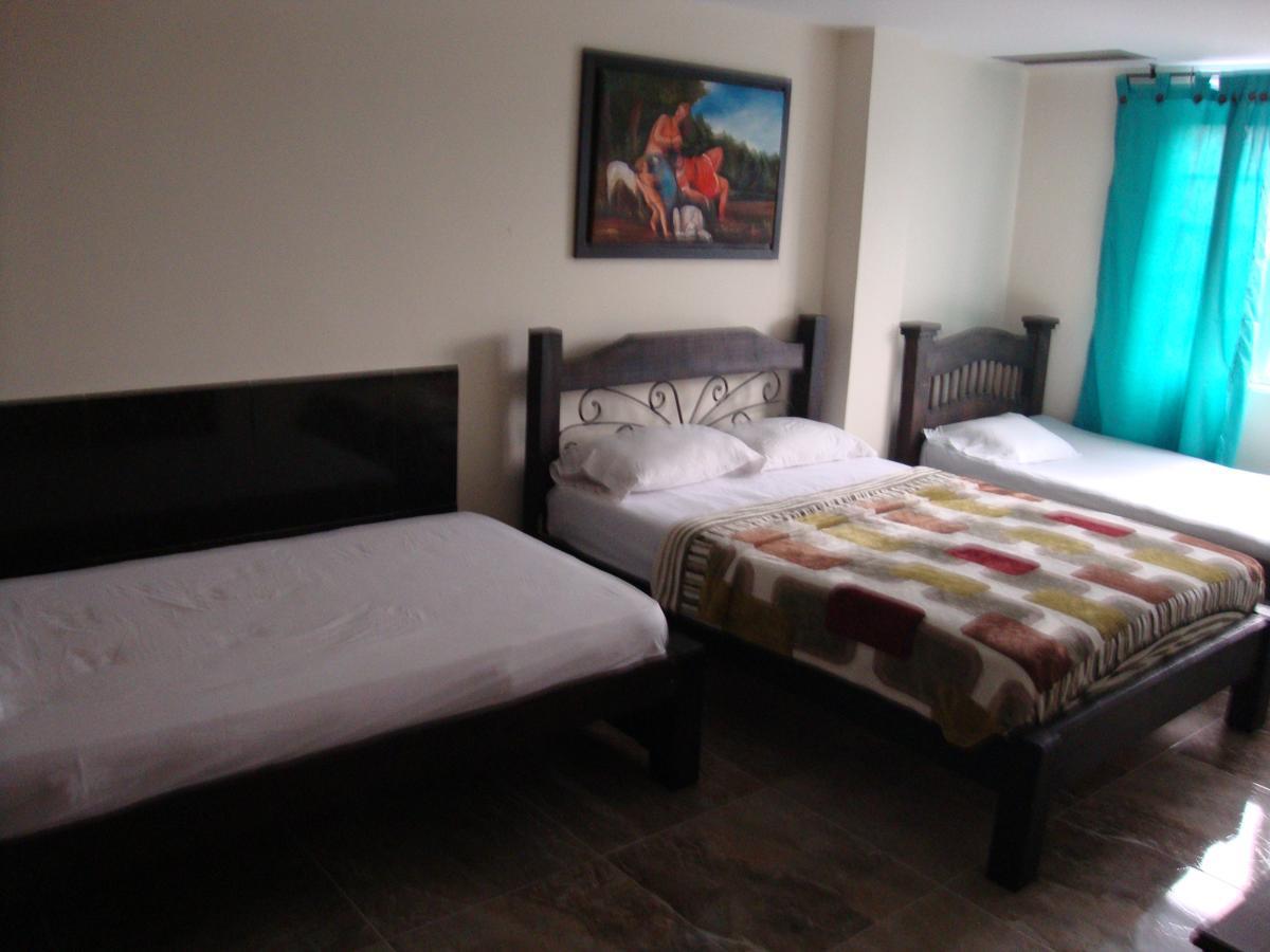 Hotel Emperatriz Armenia  Dış mekan fotoğraf